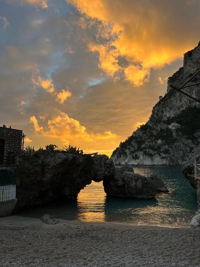 Capri Magic House On The Beach ภายนอก รูปภาพ