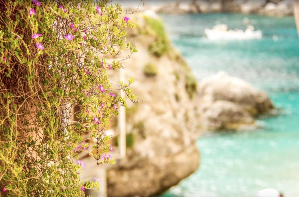 Capri Magic House On The Beach ภายนอก รูปภาพ